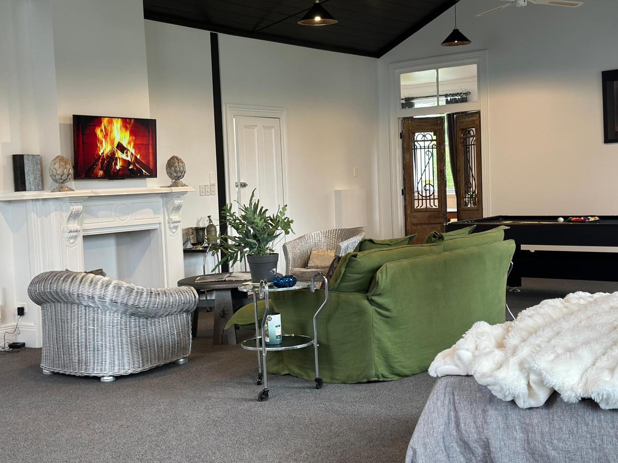 Te Aroha Courthouse Villa ภายนอก รูปภาพ
